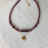 Gail-halsband med rubinkvarts