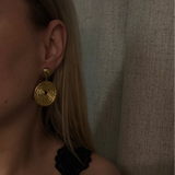 Scarlett grova kärleksörhängen