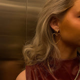 Scarlett grova kärleksörhängen