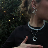 Asterhalsband med stor blomma