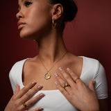 Asterhalsband med stor blomma